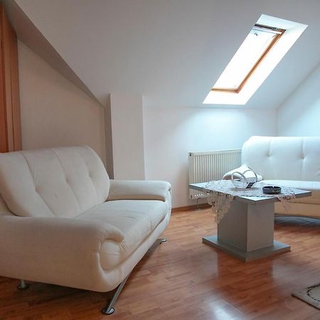 Xxl-House Apartment Targu Mures Exterior photo