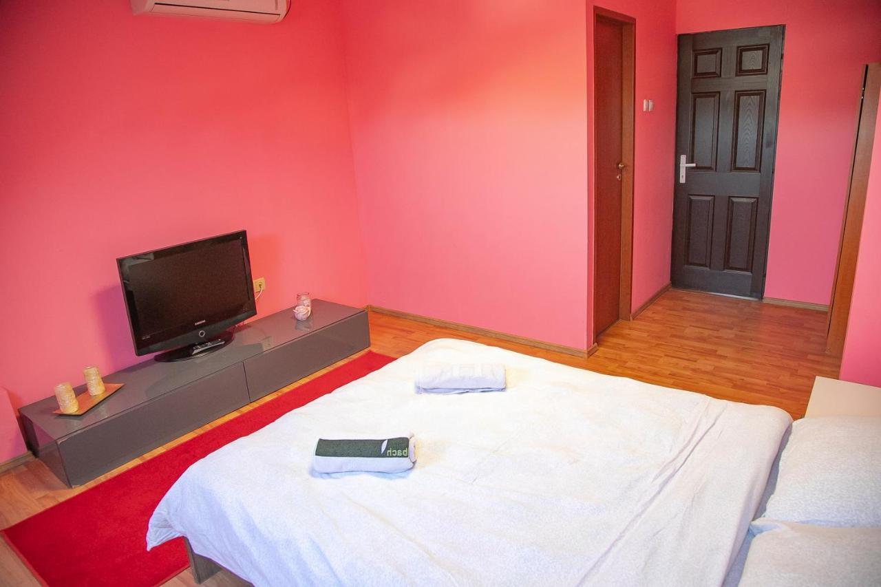 Xxl-House Apartment Targu Mures Exterior photo