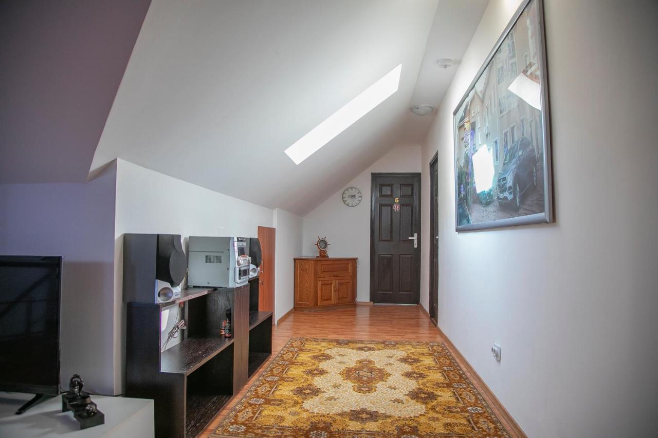 Xxl-House Apartment Targu Mures Exterior photo