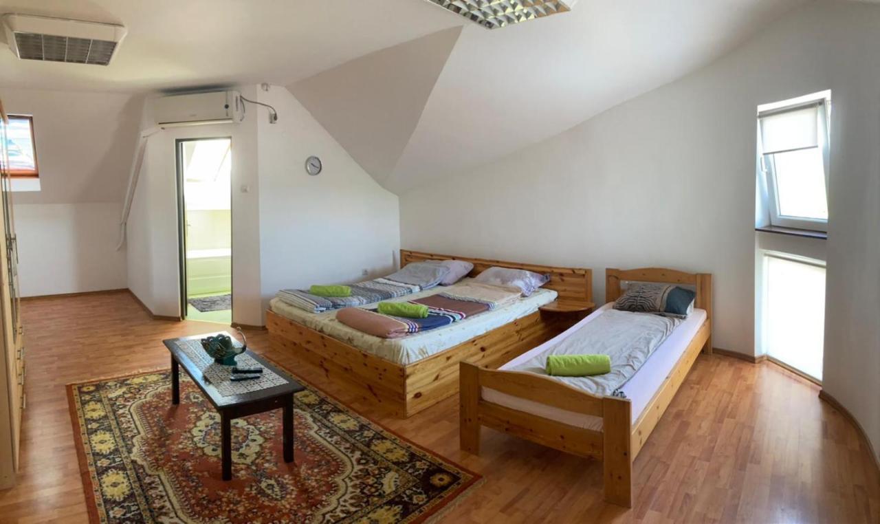 Xxl-House Apartment Targu Mures Exterior photo